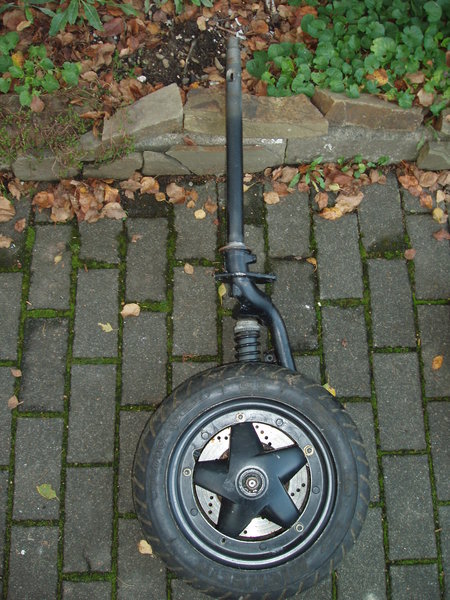 [PLZ 5] SKR Einarmschwinge mit umbaukit für ZIP! - RollerTuningPage