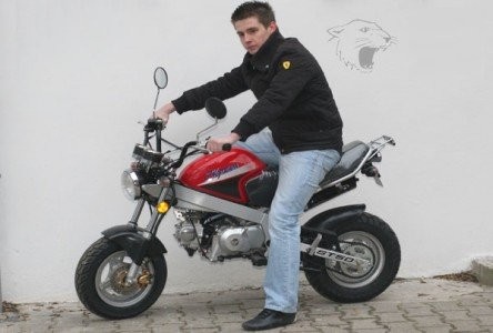 PBR 50 mit Mofazulassung- Dax & Monkey 10 Zoll ;-) - Forum ...